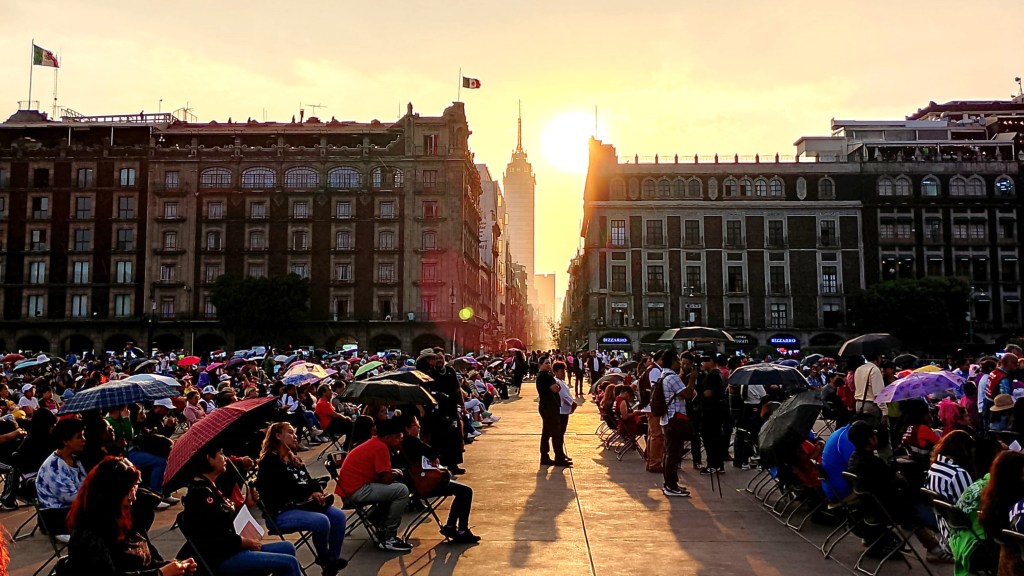 Público asistente del primer Lectódromo