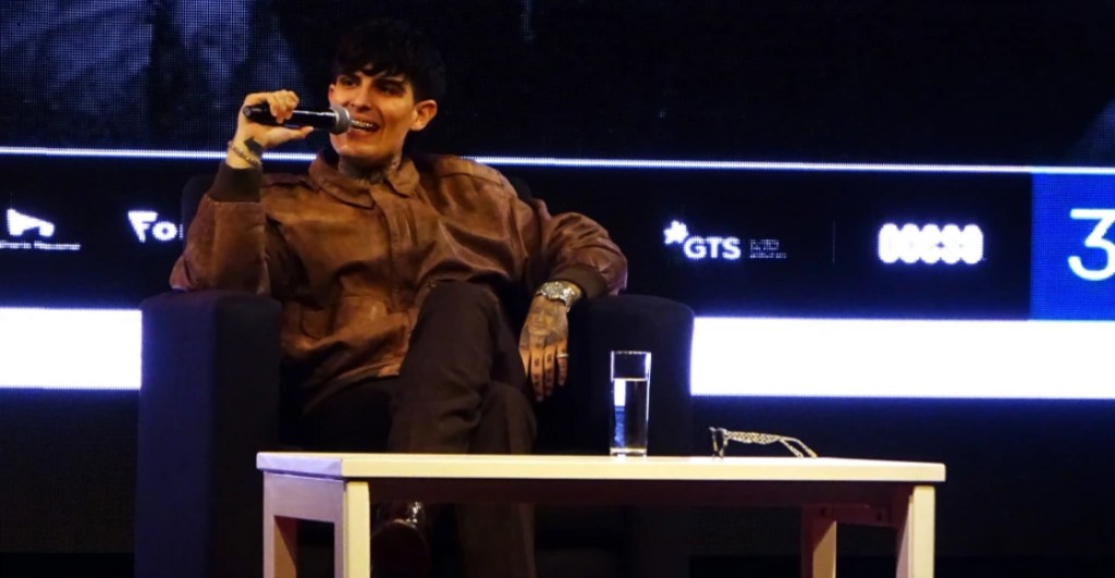 Adriel Favela se presentará por primera vez en la Ciudad de&nbsp;México