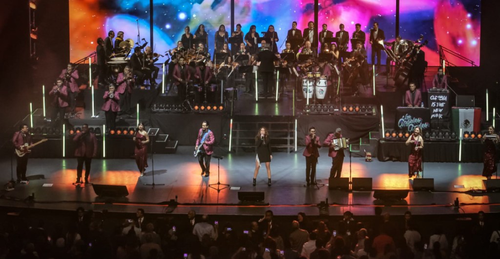 Los Ángeles Azules llevan su cumbia sinfónica al Auditorio&nbsp;Nacional